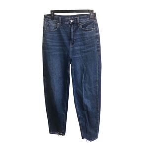 263. American eagle dark wash relaxed mom jeans size 4
